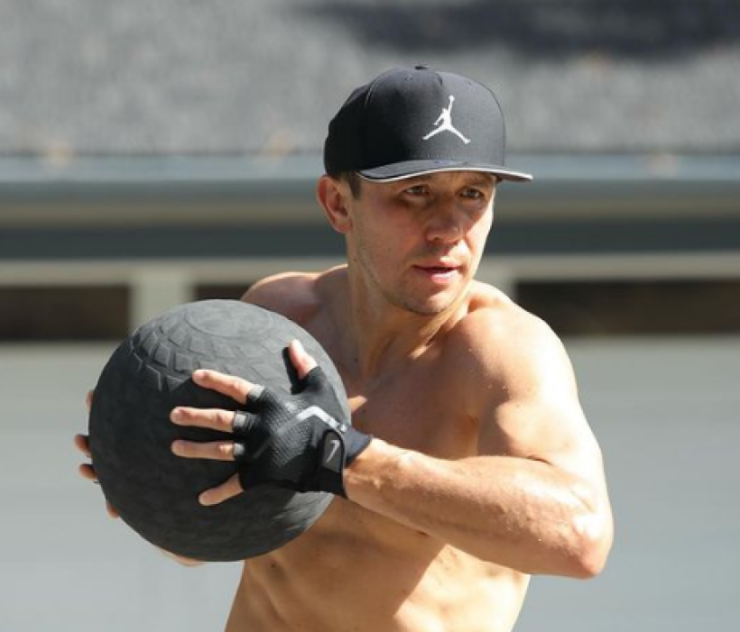  instagram.com/gggboxing 