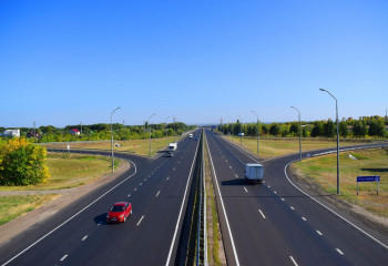 12 автодорожных проектов реализуются в Мангистауской области – МИИР РК