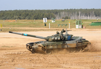 Второй экипаж казахстанских танкистов на АрМИ победил в своем заезде