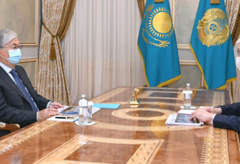 Тоқаев Ұлытау облысының әкімі Берік Әбдіғалиұлын қабылдады