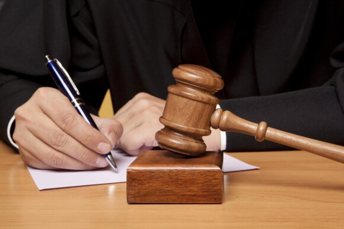 Судья Костанайского областного суда задержан при получении крупной взятки 