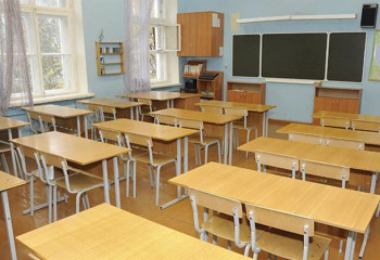 Сколько школ и детсадов строятся в селах