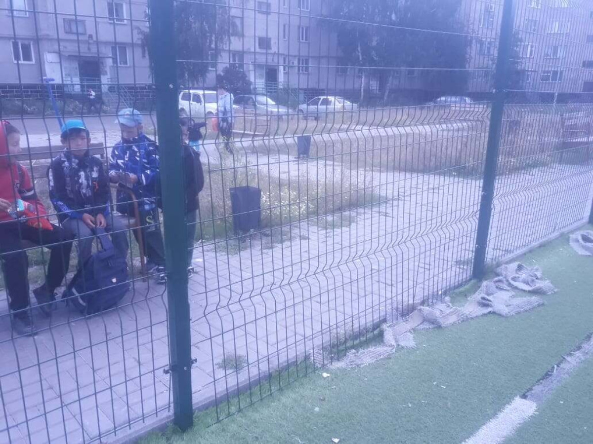 В Щучинске мальчик получил ранения на футбольной площадке: возбуждено уголовное дело