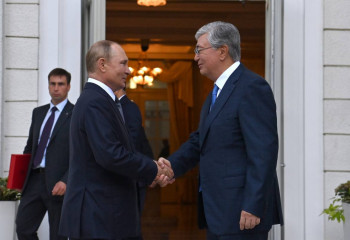 Касым-Жомарт Токаев провел переговоры с Владимиром Путиным