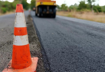 Дорогу у рынка «Алтын Орда» в пригороде Алматы планируют закончить к 1 ноября