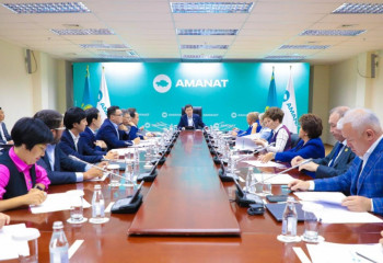 Депутат: AMANAT партиясы терең реформация кезеңіне енді