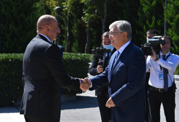 Официальная церемония встречи Главы государства состоялась в резиденции Президента Азербайджана «Загульба»