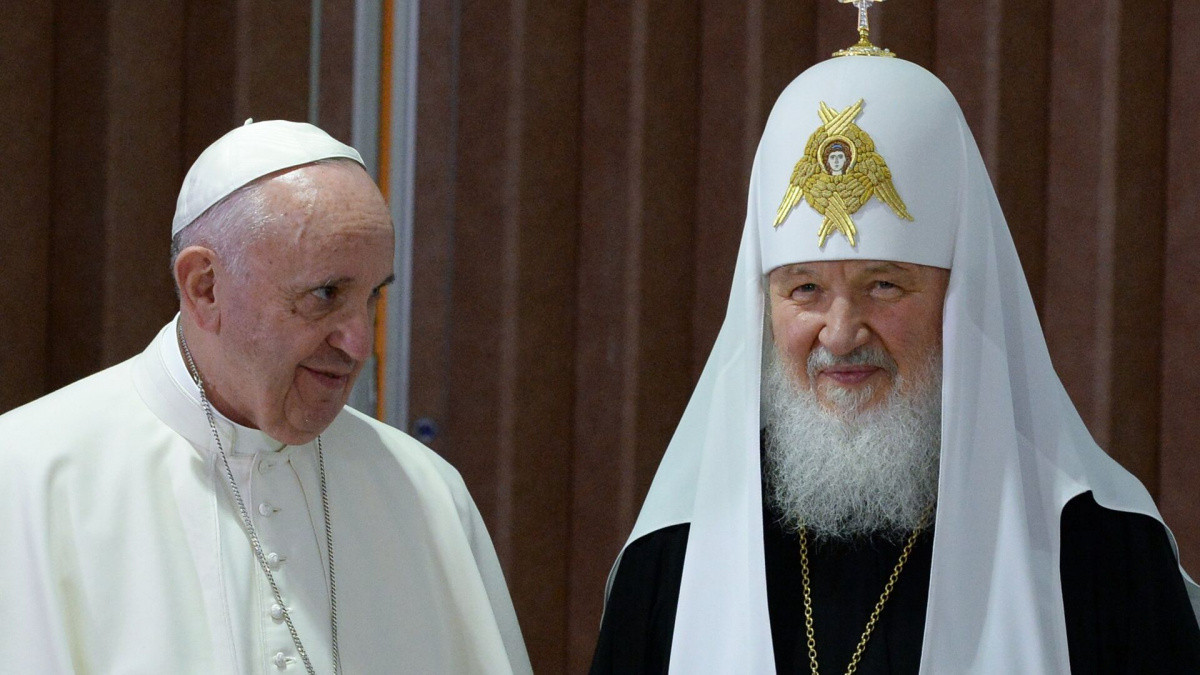 Патриарх Кирилл не встретится с папой Римским в Казахстане