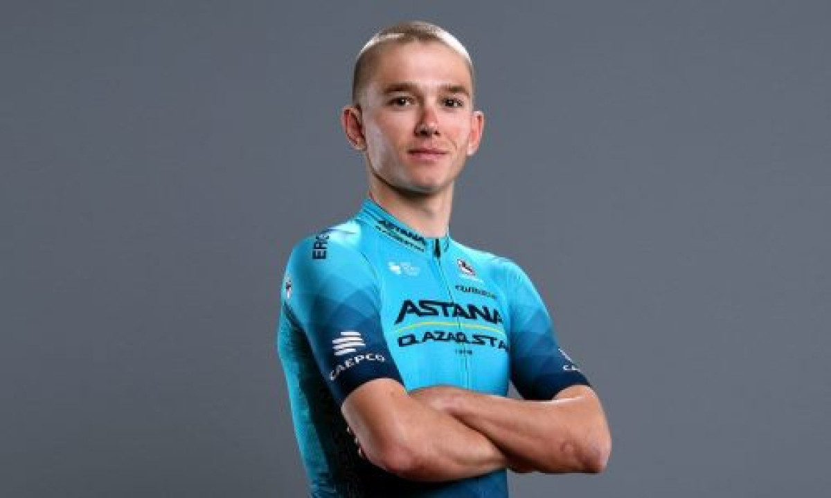 Казахстанский гонщик пробился в топ-10 пятого этапа "Вуэльты Испании"
