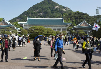 South Korea sees lowest childbirth rate, record deaths in 40 years