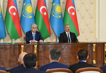  Қасым-Жомарт Тоқаев пен Ильхам Әлиев БАҚ өкілдері үшін брифинг өткізді