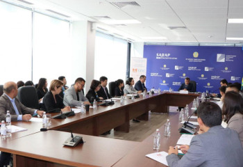 Асқар Умаров үкіметтік емес сектор өкілдерімен кездесті