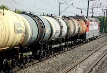 Шекарадан мұнай өнімдерін вагондап шығармақ болғандар ұсталды