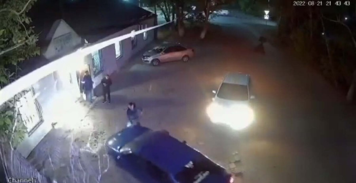 Полицейские задержали водителя переехавшего мужчину в Караганде