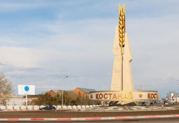 Отдать дань учителю нации - историк о целях поездки Токаева в Костанай