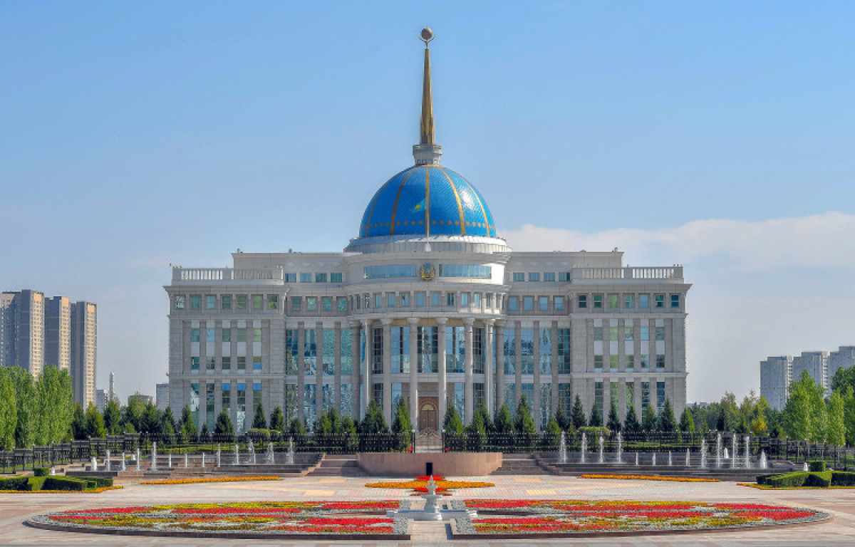Глава государства принял акима Кызылординской области Нурлыбека Налибаева
