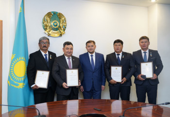 Көне түркі дәуірінің жаңа ескерткіштерін ашқан ғалымдар марапатталды