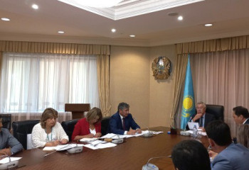 В Казахстане сняли ограничения на вывоз муки и зерна