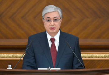 Президент выступает с Посланием народу Казахстана