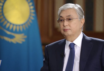 Конфискованные у коррупционеров деньги должны идти на строительство школ - Президент