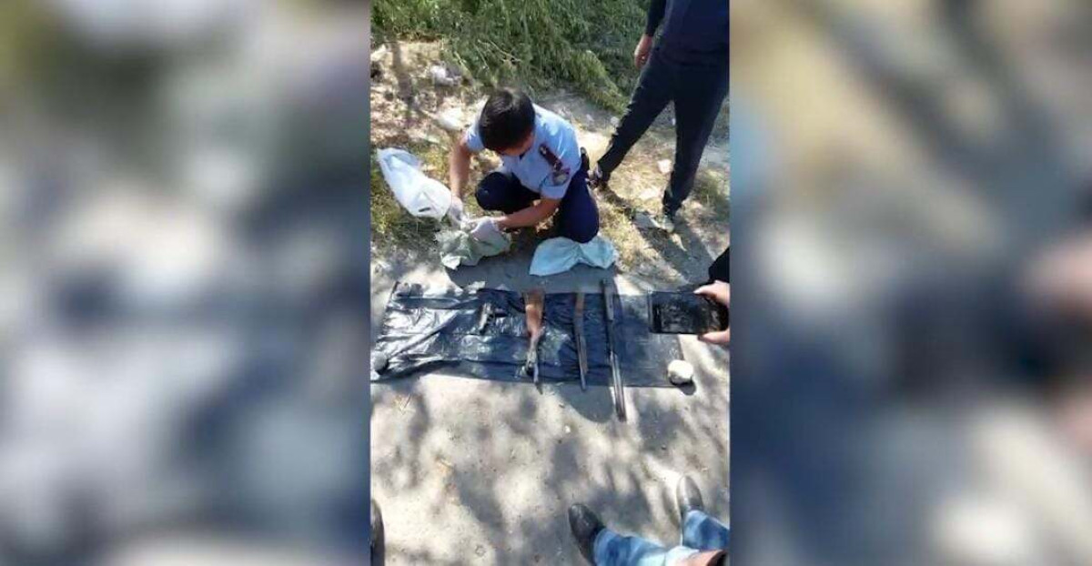 Очередной схрон с оружием найден вблизи озера Сайран