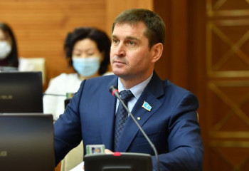 Депутат Мажилиса досрочно ушел в отставку 