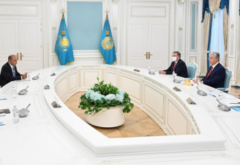 Президент принял делегацию Палаты представителей Конгресса США