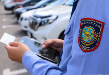 564 водителя в  Нур-Султане ездили без прав