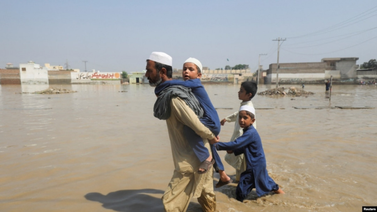 Пәкістанда су тасқынынан қайтыс болғандар саны 1200-ден асты