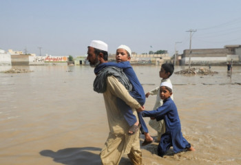 Пәкістанда су тасқынынан қайтыс болғандар саны 1200-ден асты