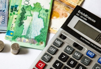 Свыше 13 миллиардов тенге казахстанцы задолжали за коммунальные услуги