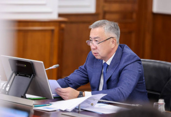 Смаилов провел совещание по вопросам сдерживания роста цен на продукты