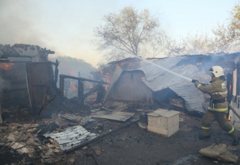 Пострадавшие в Аулиеколе просят гумпомощь в виде стройматериалов и бытовой техники 