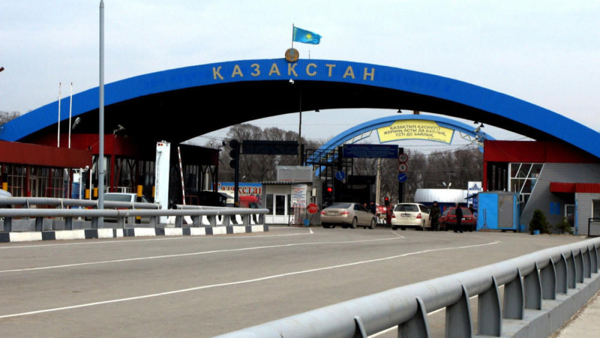 КПП на границе Казахстана и Кыргызстана временно приостановят работу