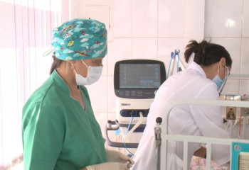 В Петропавловске спасли девочку после травмы от газонокосилки 