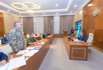 Оперативный штаб в ВКО держит на особом контроле ситуацию с пожарами