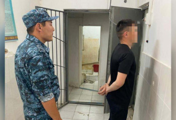 Түркістандық сақшылар үйіне заңсыз қару сақтаған күдіктіні анықтады