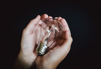 Сельчане Жамбылской области платят за свет в долларах 