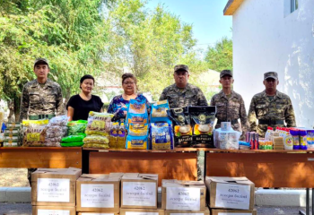 Военнослужащие оказали помощь пострадавшим от пожара костанайцам