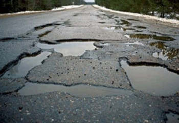 Қара жол салғызамыз деп қара жер сипап қалған қарғалылықтар