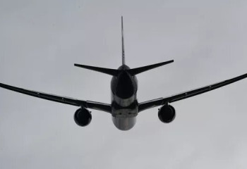 ҚХР Төрағасы Си Цзиньпиннің әуе борты елорда әуежайына қонды