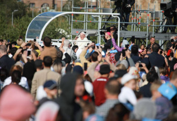 Елордада Рим папасының мессасы өтіп жатыр