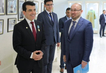 Даурен Абаев встретился с Генеральным директором ИСЕСКО