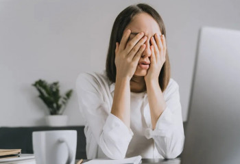 Харассмент деген не? Одан қалай сақтану керек?