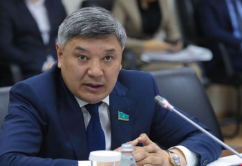 Президентті бір мерзімге сайлау – демократияға қарай жасалған батыл қадам – депутат