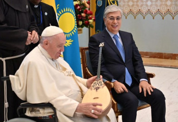 Папа Римский: Казахстанцы могут гордиться своей страной 