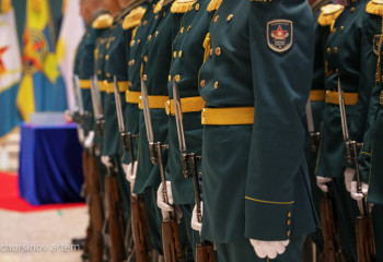 Отслужившие в армии поступят в вузы без прохождения ЕНТ