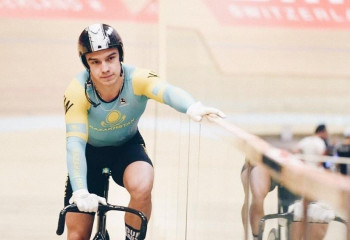 Казахстанец завоевал две золотые медали на турнире по велоспорту на треке в Испании