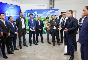 Шаруаларға әкімшілік жүктеме жақын арада төмендейтін болады – Әлихан Смайылов 