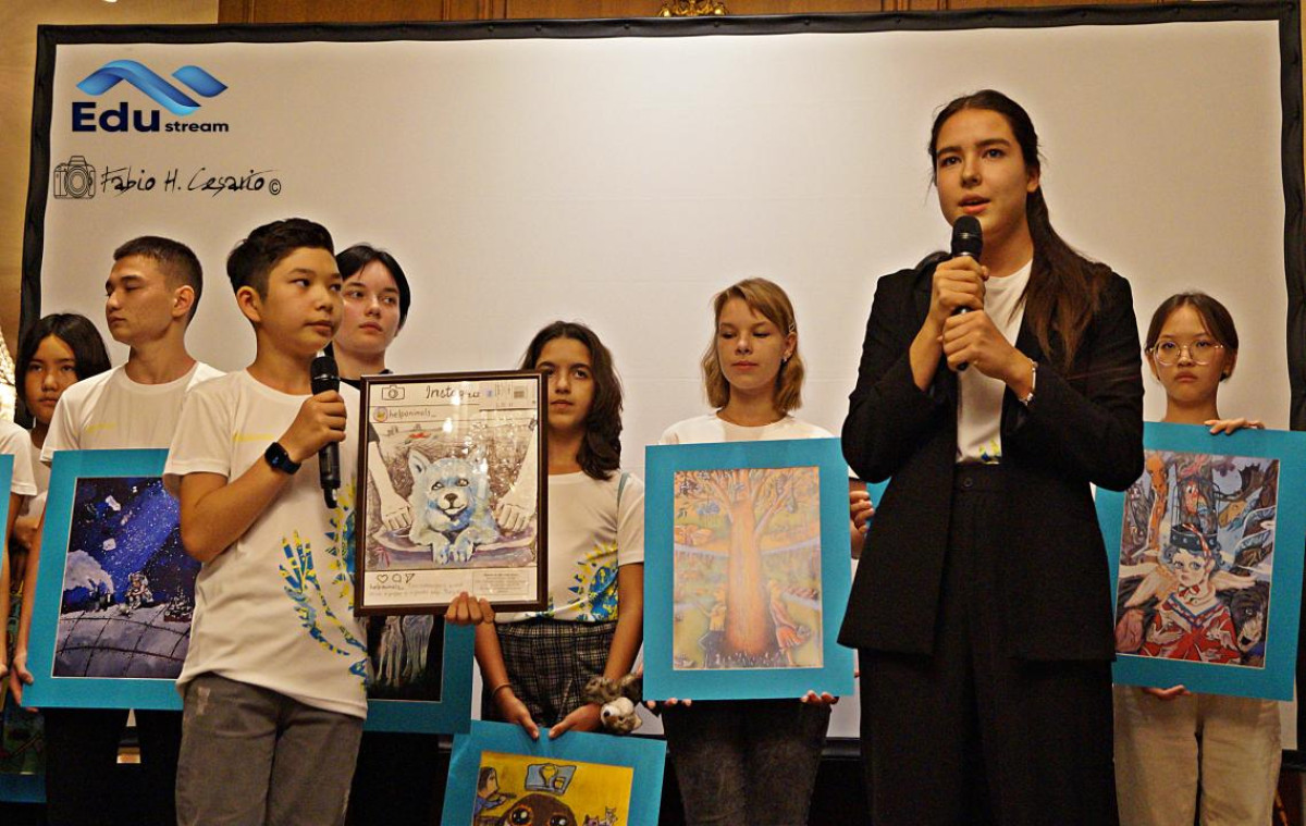 Выставка картин казахстанских детей прошла в Австрии